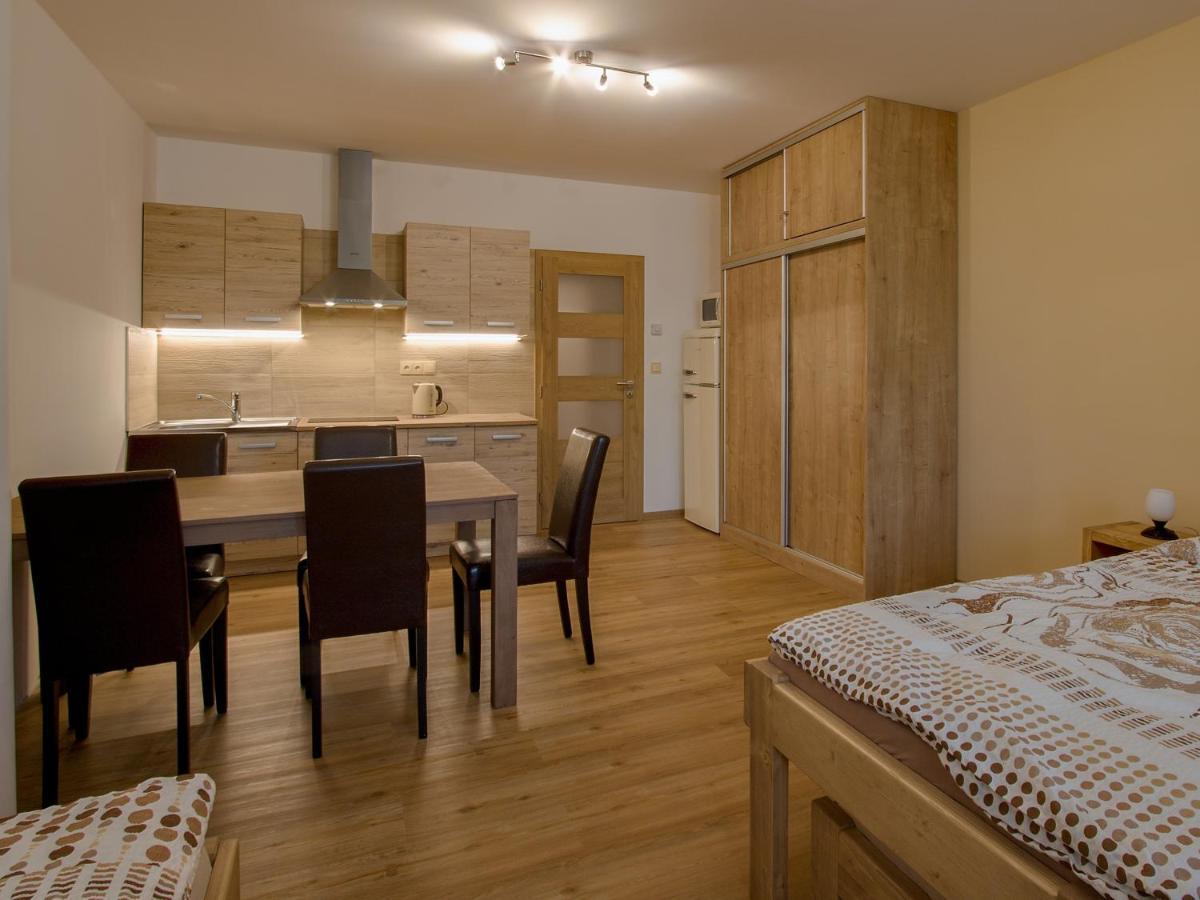 Apartmany Bejby Turnov Bagian luar foto