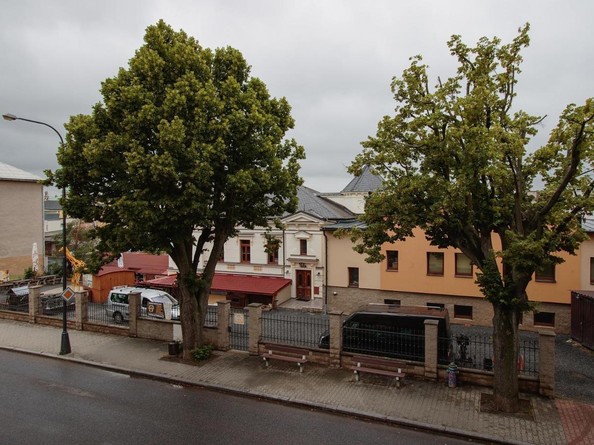 Apartmany Bejby Turnov Bagian luar foto