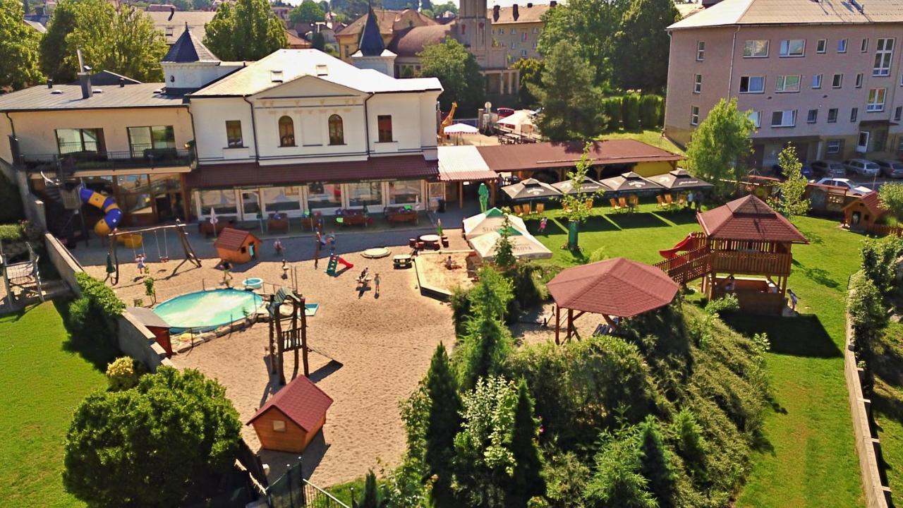 Apartmany Bejby Turnov Bagian luar foto